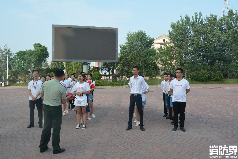 消防大队走进在建工地项目部开展消防安全培训