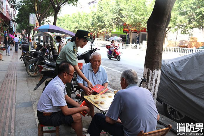 提醒群众欢度国庆勿忘消防安全