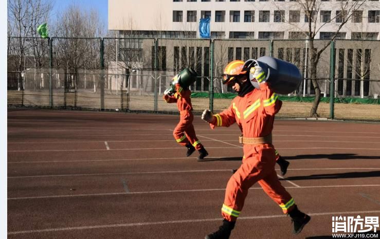 天津消防救援总队举行消防实战比武竞赛