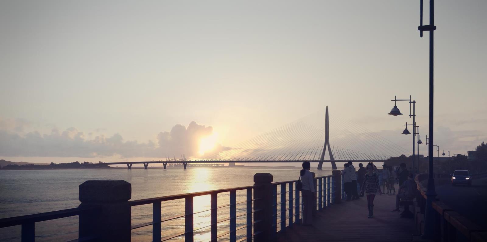 Danjiang_Bridge_Taipei_MIR_01.jpg